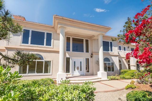 30665 Palos Verdes Dr. E, Rancho Palos Verdes, CA 90275