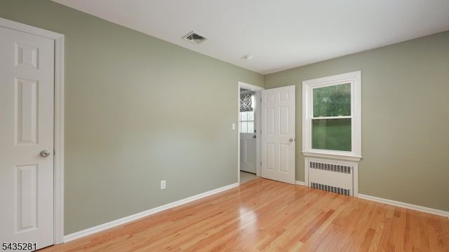40 Old Army Rd, Bernardsville Boro, NJ 07924