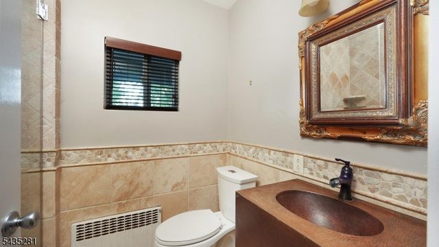 40 Old Army Rd, Bernardsville Boro, NJ 07924