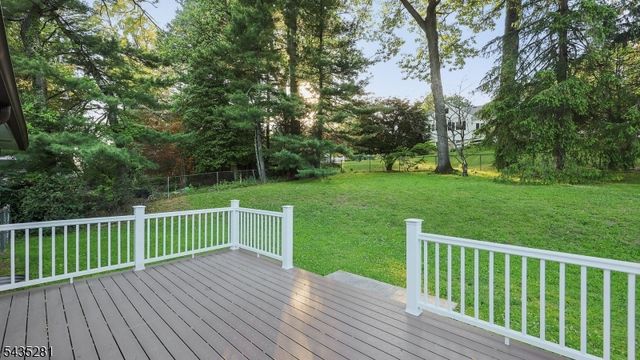 40 Old Army Rd, Bernardsville Boro, NJ 07924