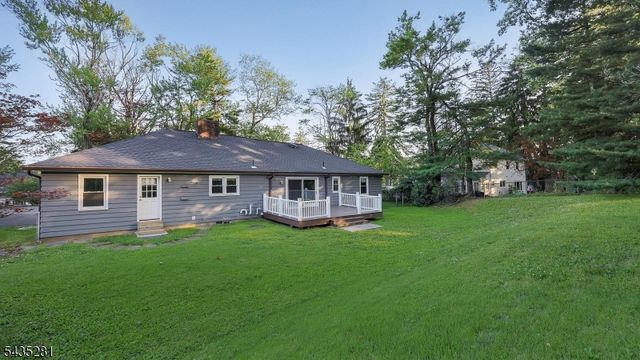 40 Old Army Rd, Bernardsville Boro, NJ 07924