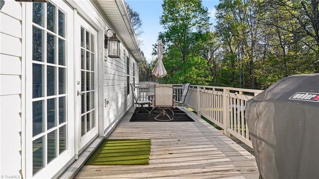 97 Red Bud Lane, Thomasville, NC 27360