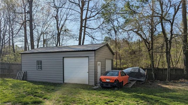 97 Red Bud Lane, Thomasville, NC 27360