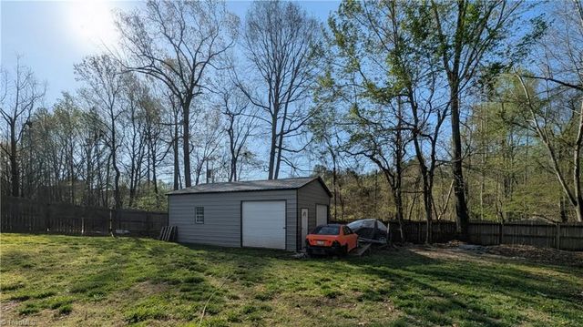97 Red Bud Lane, Thomasville, NC 27360