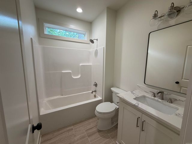 13 Corvera Place, Hot Springs Village, AR 71909