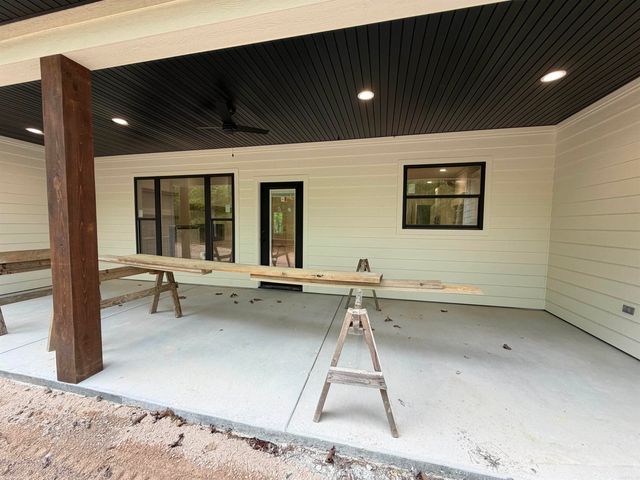 13 Corvera Place, Hot Springs Village, AR 71909