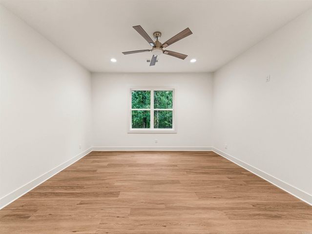 13 Corvera Place, Hot Springs Village, AR 71909