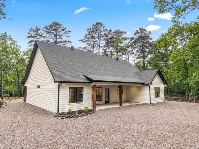 13 Corvera Place, Hot Springs Village, AR 71909