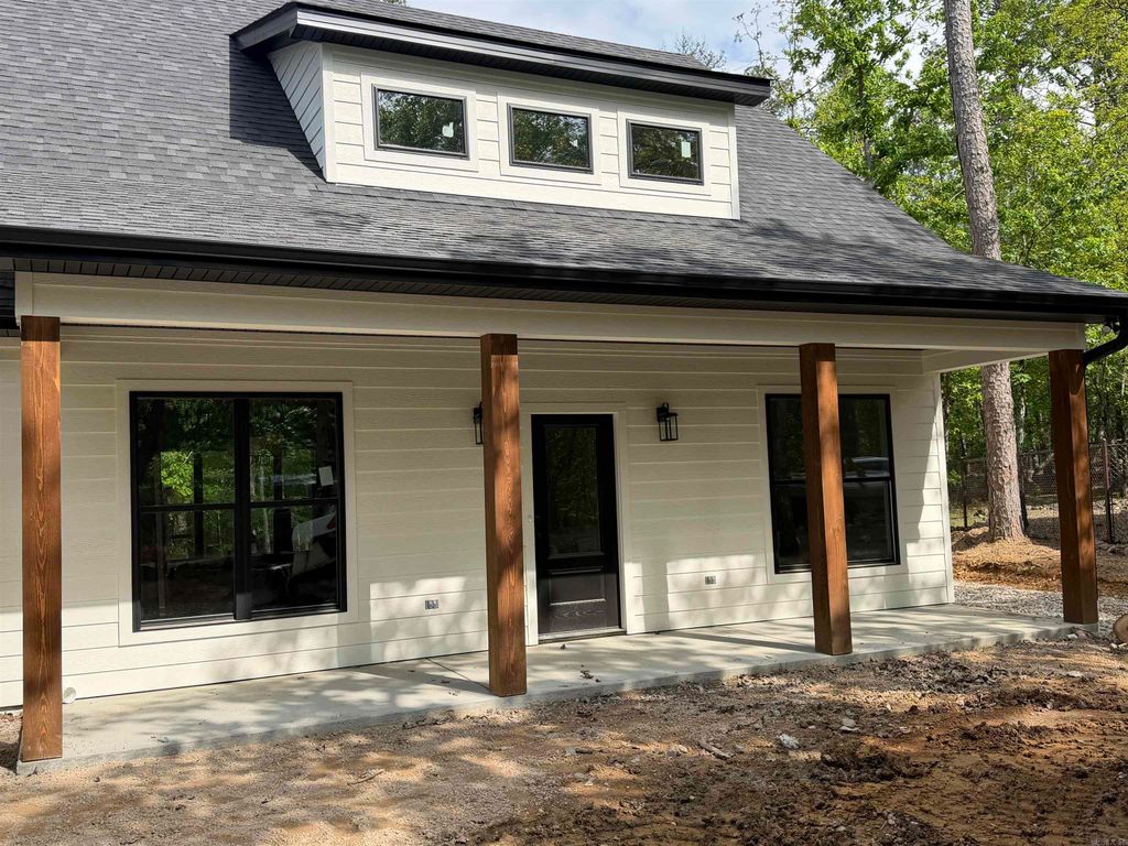 13 Corvera Place, Hot Springs Village, AR 71909