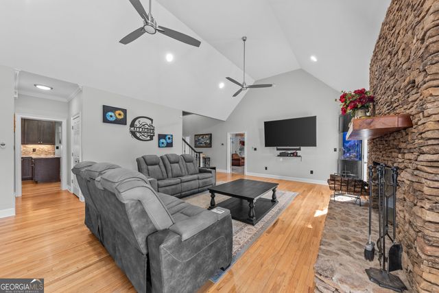 1140 Summit Drive, Watkinsville, GA 30677