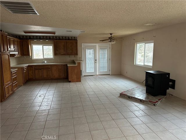 38333 E End, Lucerne Valley, CA 92356