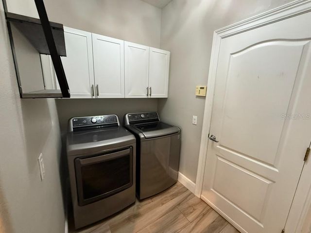 6331 YELLOW WOOD PLACE 6331, Sarasota, FL 34241