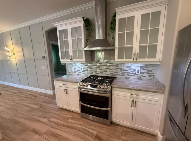 6331 YELLOW WOOD PLACE 6331, Sarasota, FL 34241