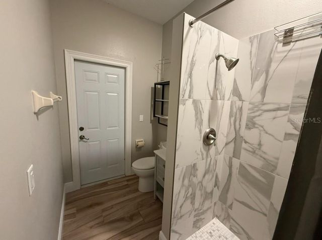 6331 YELLOW WOOD PLACE 6331, Sarasota, FL 34241