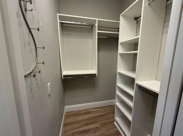 6331 YELLOW WOOD PLACE 6331, Sarasota, FL 34241