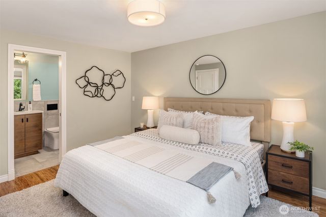 6723 Dibble Avenue NW, Seattle, WA 98117