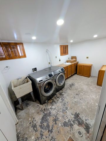 1100 186th Street, Homewood, IL 60430