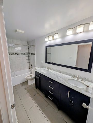 1100 186th Street, Homewood, IL 60430