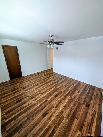 1100 186th Street, Homewood, IL 60430