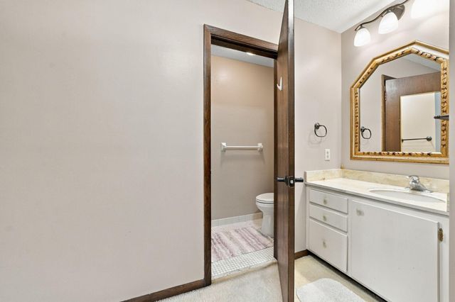 2200 Nevada Avenue S 312, Saint Louis Park, MN 55426