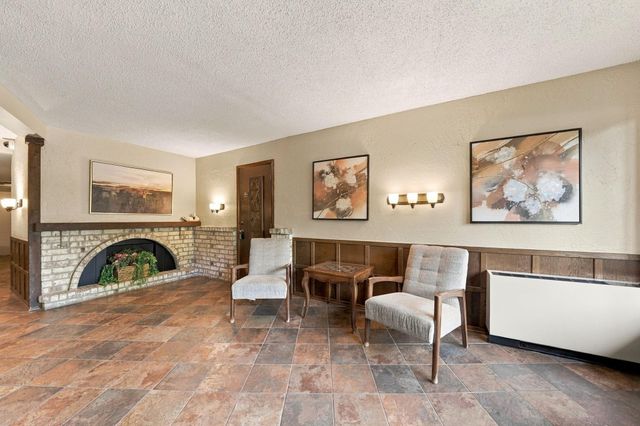 2200 Nevada Avenue S 312, Saint Louis Park, MN 55426