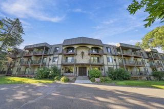 2200 Nevada Avenue S 312, Saint Louis Park, MN 55426