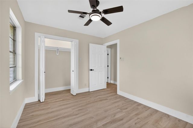 1726 Pecan Ln, Stafford, TX 77477