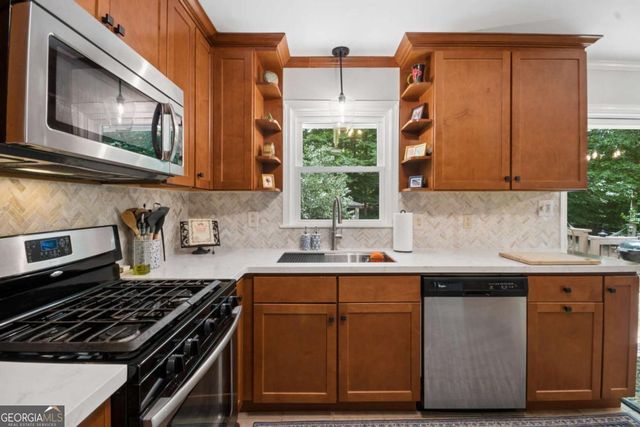 2975 Pine Orchard Drive, Tucker, GA 30084