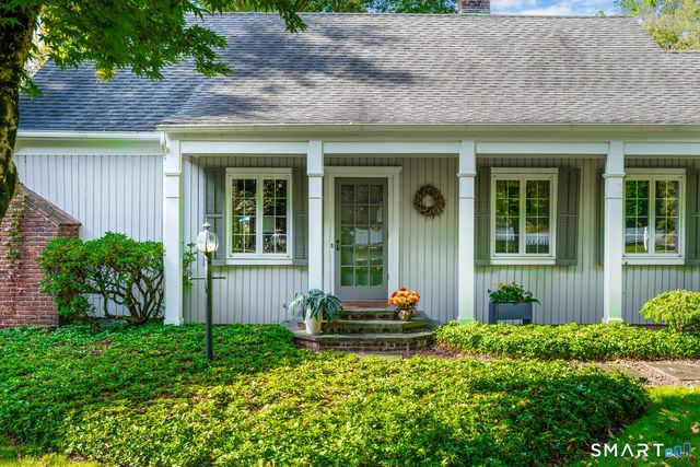 217 Mansfield Avenue, Darien, CT 06820