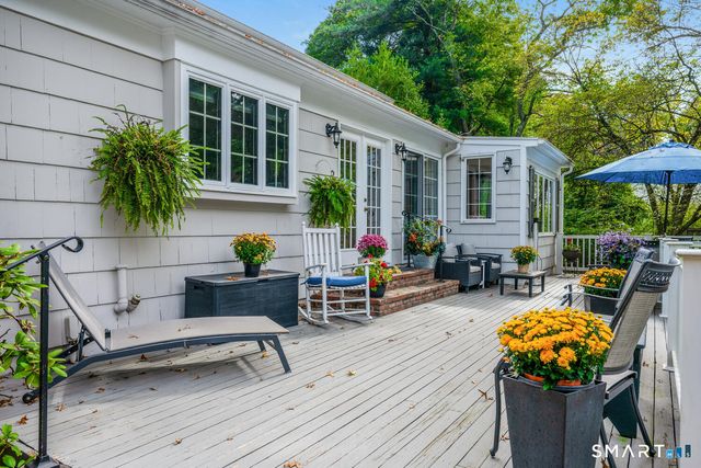 217 Mansfield Avenue, Darien, CT 06820