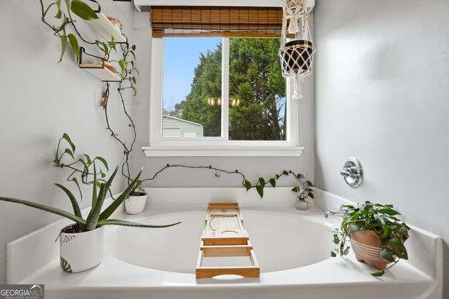 4539 Old Hwy 138, Loganville, GA 30052