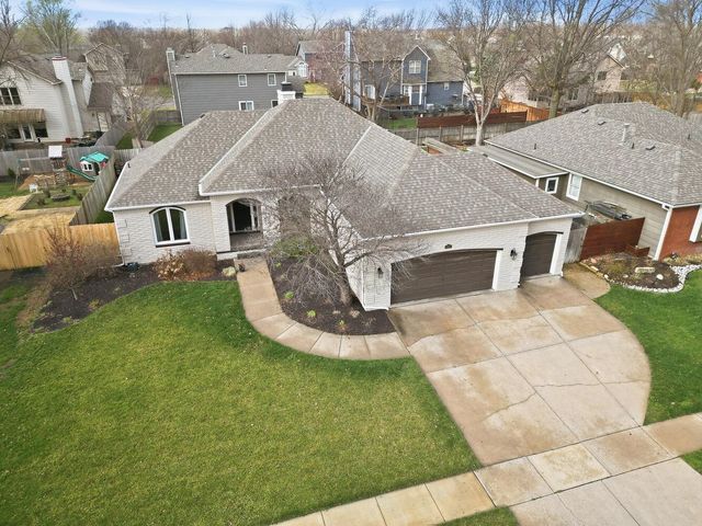 507 N Bay Country St, Wichita, KS 67235