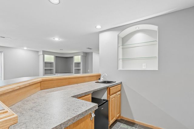 507 N Bay Country St, Wichita, KS 67235