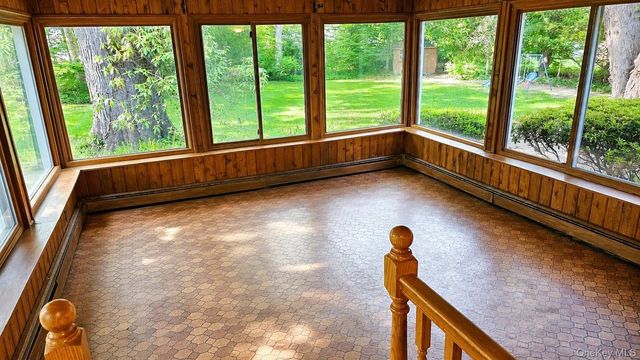 9 Sheep Pasture Lane, Huntington, NY 11743