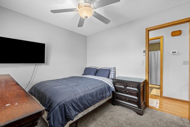 1624 12TH ST SW, Minot, ND 58701