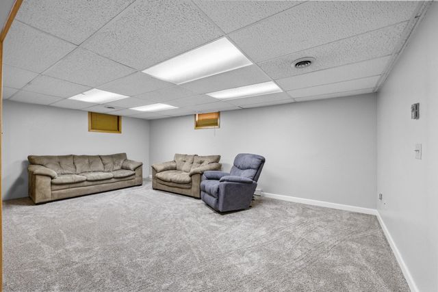 1624 12TH ST SW, Minot, ND 58701