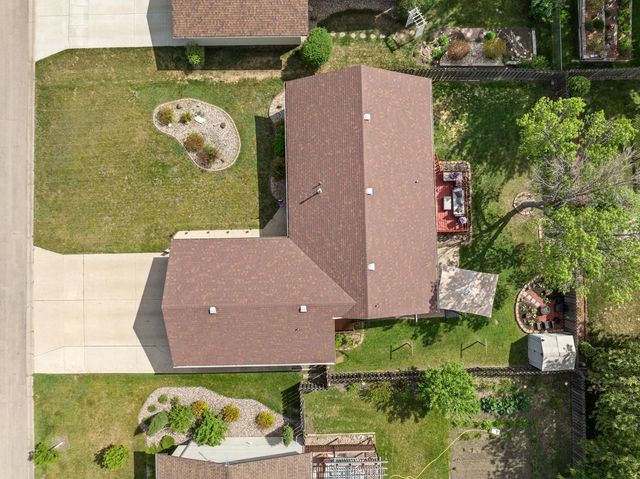 1624 12TH ST SW, Minot, ND 58701