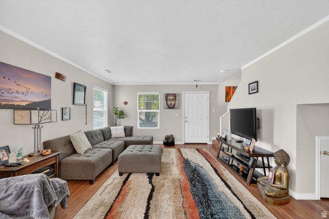 1977 N 2225 W, Clinton, UT 84015