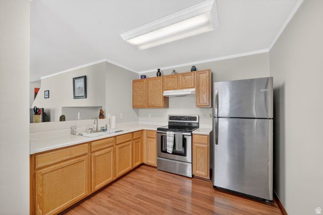 1977 N 2225 W, Clinton, UT 84015