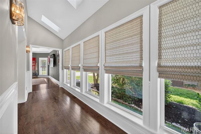 9801 Hilltop Drive, Sunset Hills, MO 63128