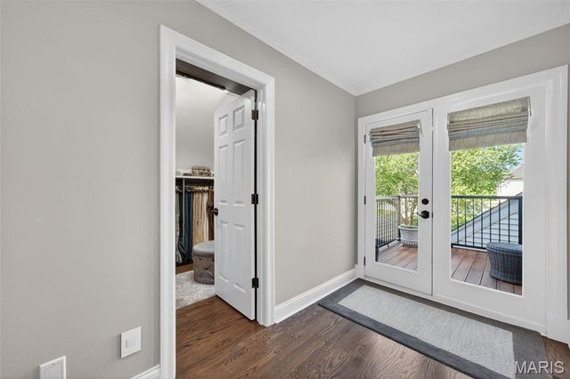 9801 Hilltop Drive, Sunset Hills, MO 63128