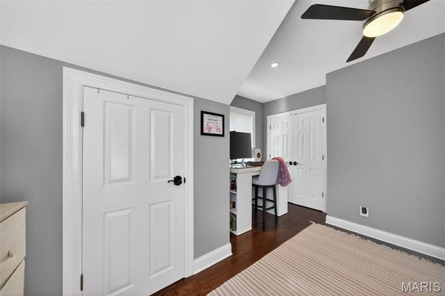 9801 Hilltop Drive, Sunset Hills, MO 63128