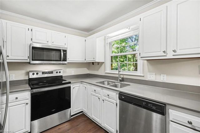 336 Lawndale Drive, Winston-salem, NC 27104