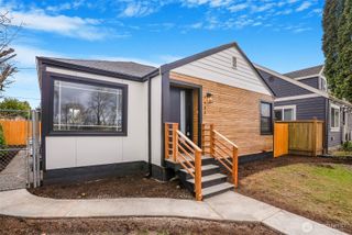 7934 SW 20th Avenue, Seattle, WA 98106