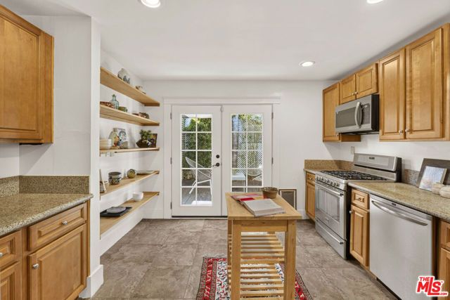 5335 Fountain Avenue, Los Angeles, CA 90029