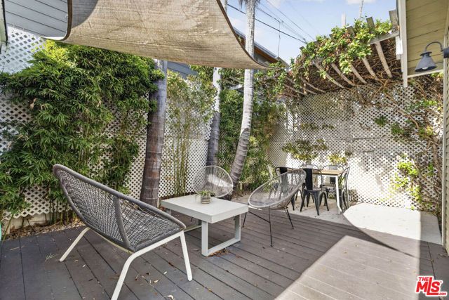 5335 Fountain Avenue, Los Angeles, CA 90029