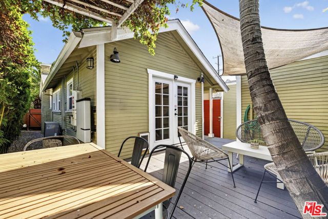 5335 Fountain Avenue, Los Angeles, CA 90029