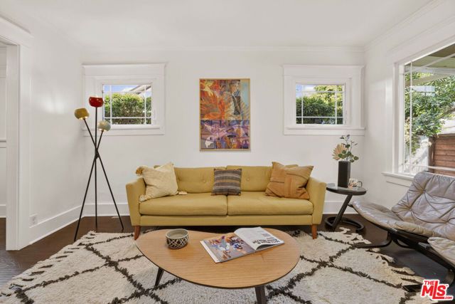 5335 Fountain Avenue, Los Angeles, CA 90029