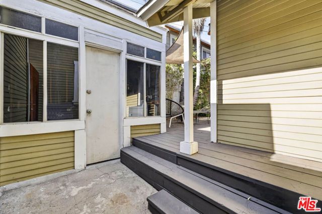 5335 Fountain Avenue, Los Angeles, CA 90029