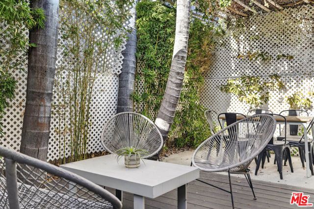 5335 Fountain Avenue, Los Angeles, CA 90029